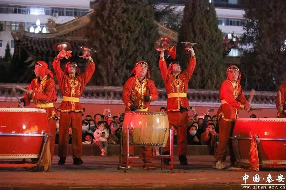 【甘快看】"擂动成纪"秦安县击鼓表演活动掠影(组图)_腾讯新闻