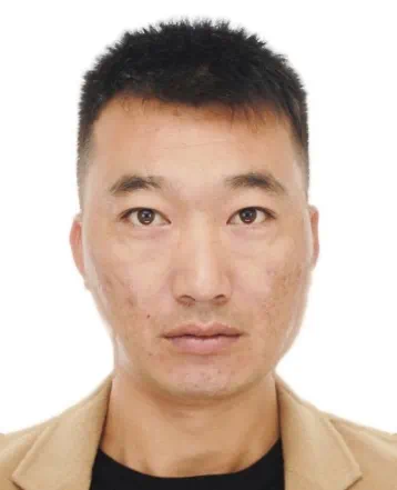 36身份证号码:53012719880205****住址:云南省昆明市嵩明县小街镇阿