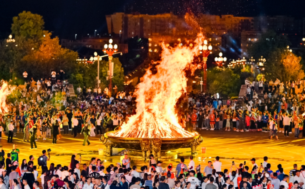 古滇国活人祭祀活动图片